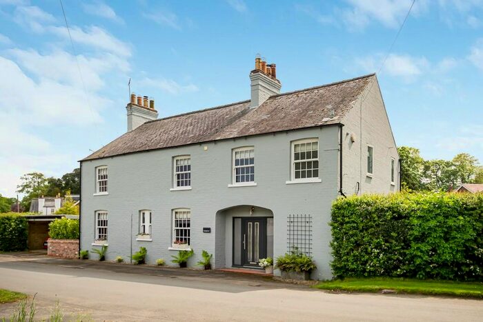 4 Bedroom Detached House For Sale In Nethergate, Nafferton, Driffield, YO25