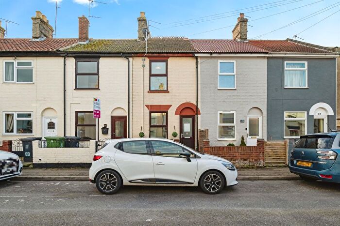 2 Bedroom Terraced House For Sale In Trafalgar Road West, Gorleston, Great Yarmouth, NR31