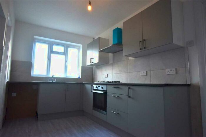 3 Bedroom Apartment To Rent In Chastilian Road, Dartford, DA1