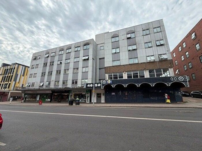 1 Bedroom Flat To Rent In Park Street, Luton, LU1