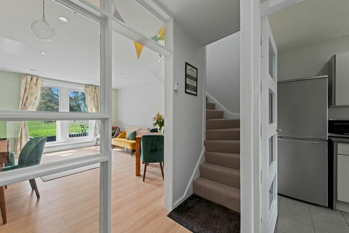 2 Bedroom Block Of Flats To Rent In St. Germans Place, London, SE3