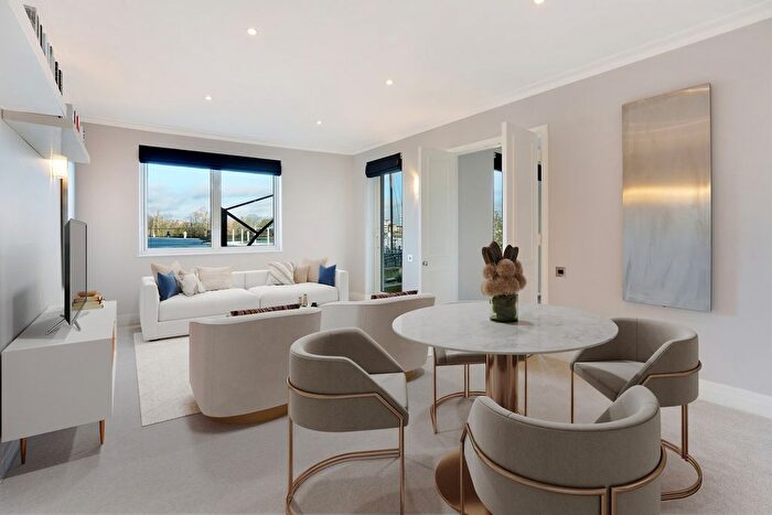 1 Bedroom Flat For Sale In Point Pleasant, London, SW18