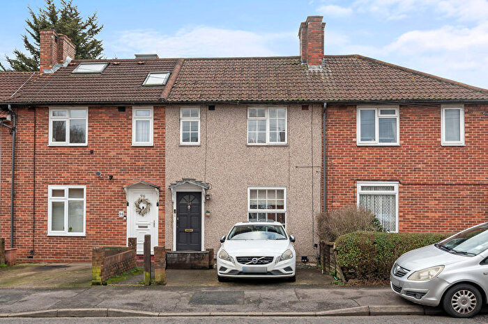 3 Bedroom Terraced House For Sale In Thornton Road, Carshalton, SM5