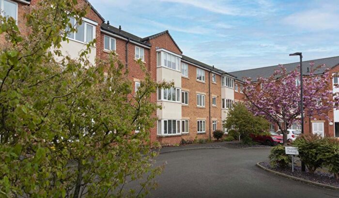 2 Bedroom Flat For Sale In Browning Court, Manning Road, Bourne, Lincs, PE10