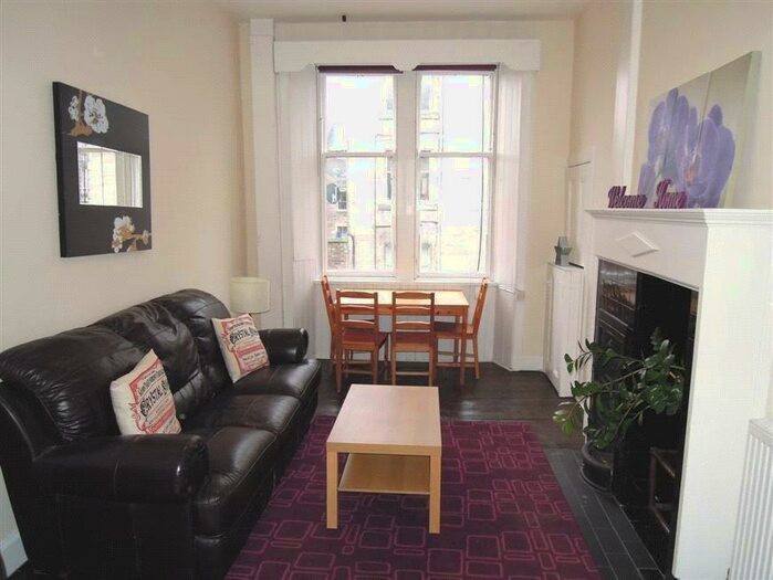 2 Bedroom Flat To Rent In Edina Place, Edinburgh, EH7