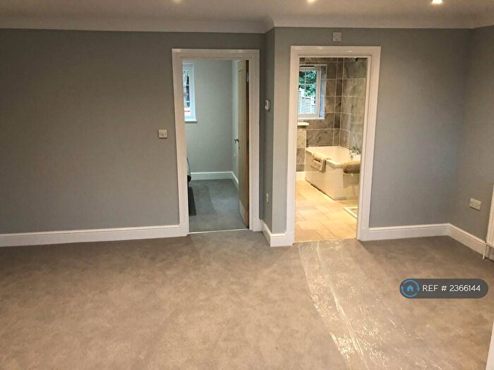 1 Bedroom Flat To Rent In Langdon Hills, Essex, SS16