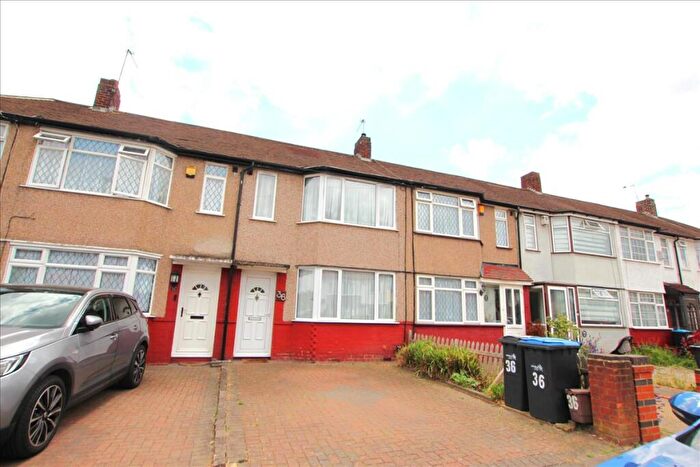 3 Bedroom Terraced House To Rent In Shirley Grove, Edmonton, London, N9