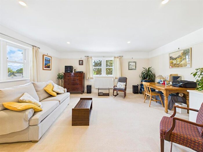 2 Bedroom Apartment For Sale In Westbourne Road, Broomhill, Sheffield, S10