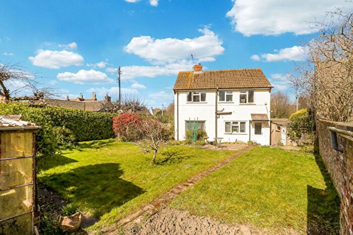 3 Bedroom Detached House For Sale In High Street, Hillesley, GL12
