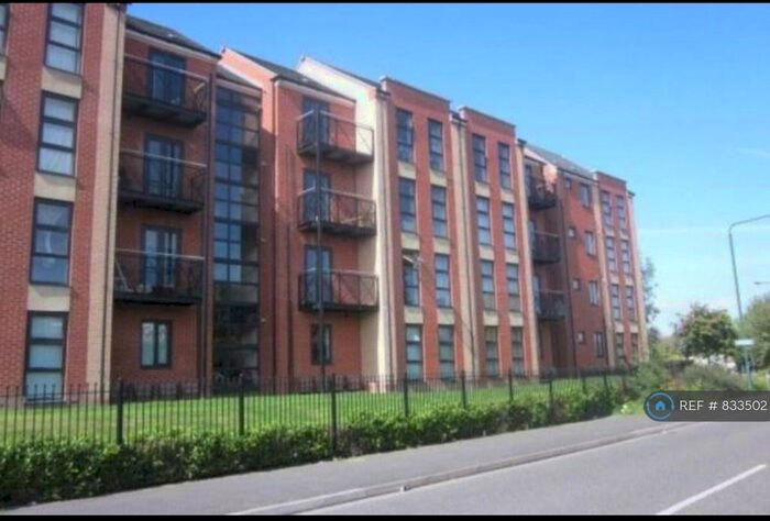 2 Bedroom Flat To Rent In Templars Court, Nottingham, NG7