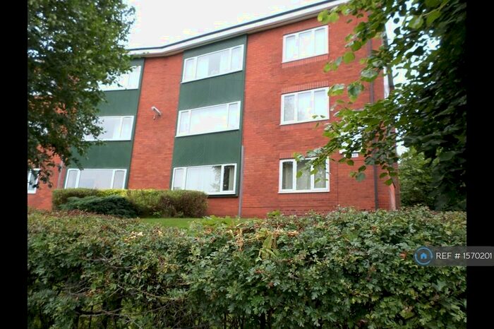 2 Bedroom Flat To Rent In Caldbeck Drive, Middleton, M24