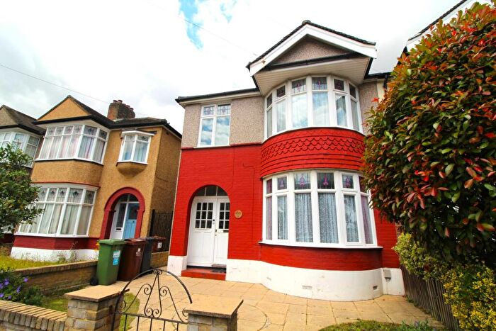 3 Bedroom Semi-Detached House To Rent In Cavendish Gardens, Barking, IG11