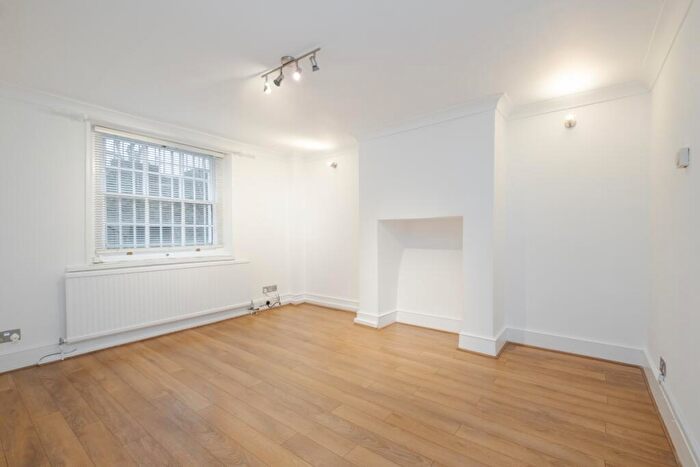1 Bedroom Apartment To Rent In Shepherdess Walk London, N1