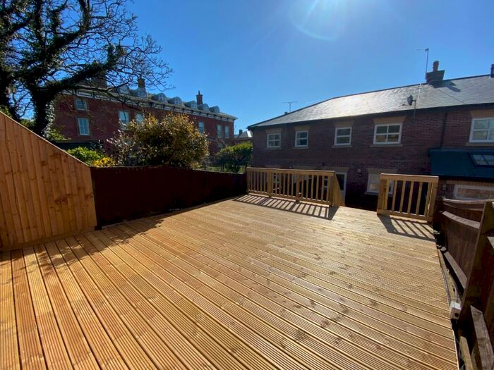 3 Bedroom Terraced House To Rent In Kingswood Park, Birkdale, Southport, Merseyside, PR8