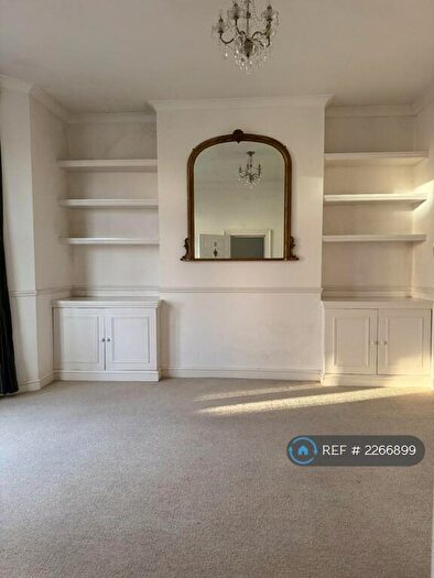 1 Bedroom Flat To Rent In Ranelagh Villas, Hove, BN3