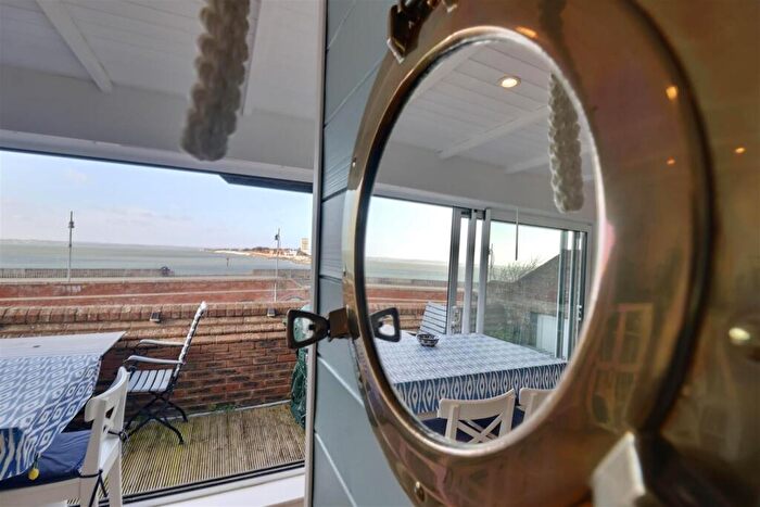 4 Bedroom Town House For Sale In Broad Street, Old Portsmouth, Hampshire, PO1