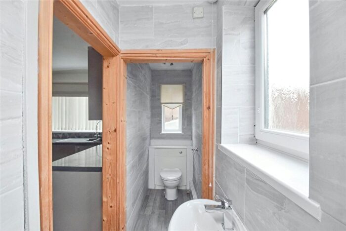 3 Bedroom End Of Terrace House For Sale In Bryn Road, Loughor, Swansea, SA4