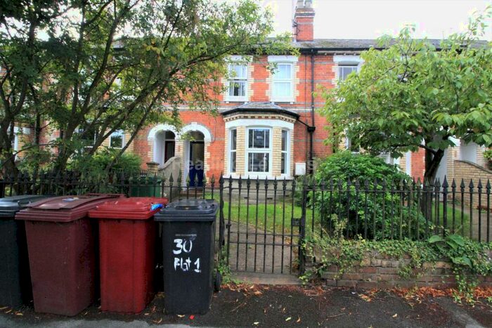 1 Bedroom Flat To Rent In Addington Road, Reading, RG1