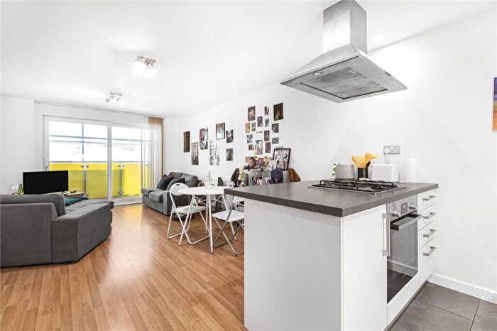 1 Bedroom Apartment To Rent In Wager Street, London, E3
