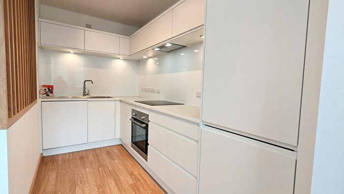1 Bedroom Flat To Rent In Richmond Heights, Richmond Hill, Bristol, BS8