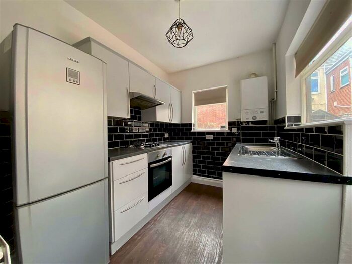 2 Bedroom Terraced House To Rent In Abbey Street, Hull, HU9