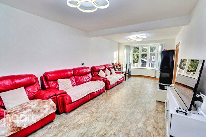 3 Bedroom Semi-Detached House For Sale In Scraptoft Lane, Leicester, LE5