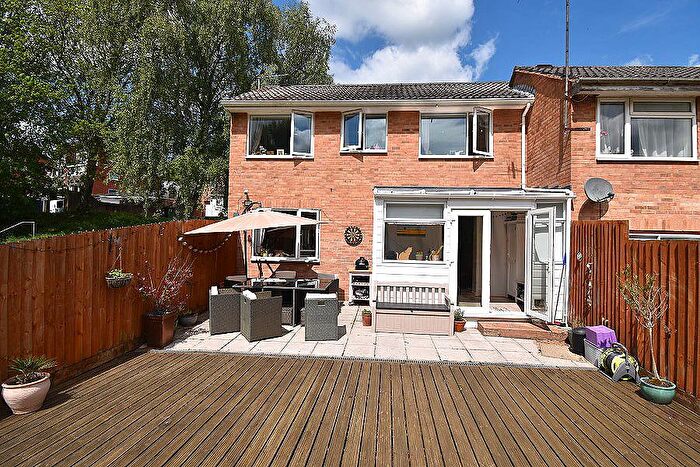 3 Bedroom Terraced House For Sale In Lincoln Road, Exwick, Exeter, EX4