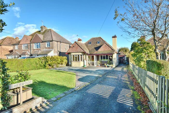 3 Bedroom Detached House For Sale In Potmans Lane, Bexhill-On-Sea, TN39