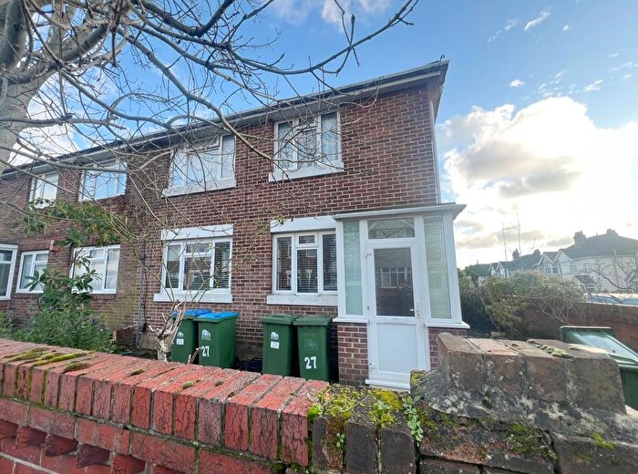 2 Bedroom Maisonette To Rent In Whithedwood Avenue, Southampton, SO15