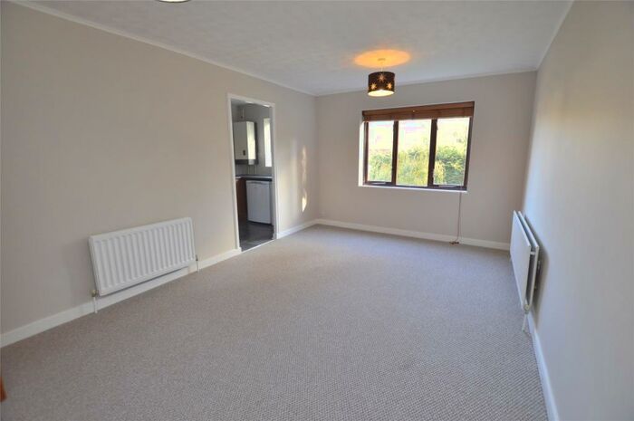 2 Bedroom Apartment To Rent In Purley Heights, High Street, Purley, CR8