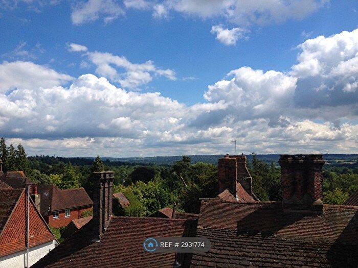 2 Bedroom Flat To Rent In High Street, East Grinstead, RH19