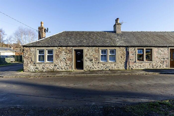 2 Bedroom End Of Terrace House For Sale In Newhall Street, Bankfoot, Perth, PH1