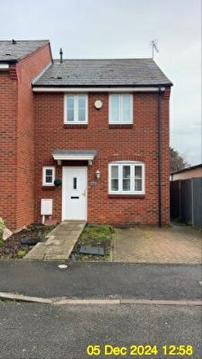 3 Bedroom Semi-Detached House To Rent In Spencer Street, Burton Latimer, Kettering, NN15