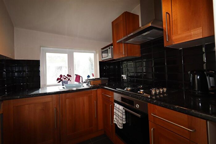 1 Bedroom Terraced House To Rent In Buxton Road, Macclesfield, SK10