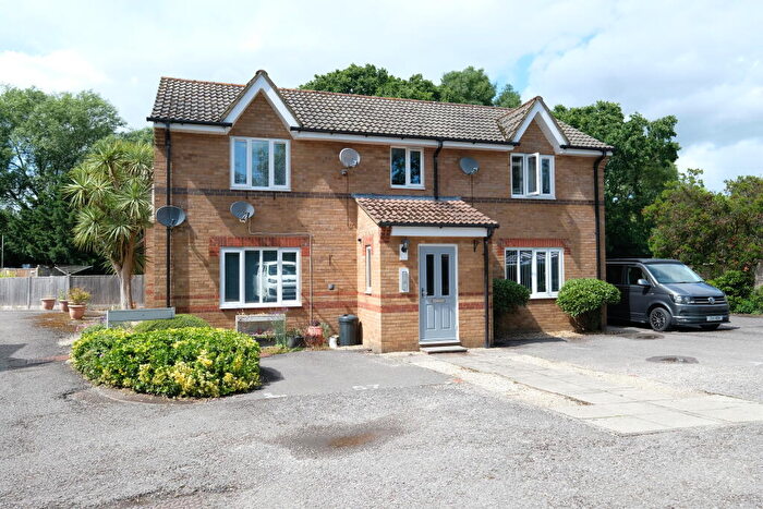 Studio For Sale In Trinity Court, Tides Way, Marchwood, Hampshire, SO40