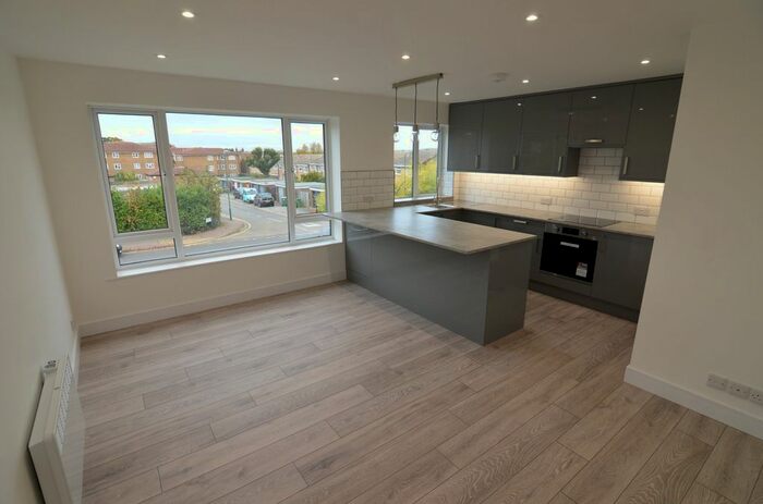 1 Bedroom Flat To Rent In Hatherley Road, Sidcup DA14