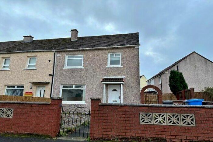 3 Bedroom Property To Rent In Buchanan Crescent, Hamilton, ML3