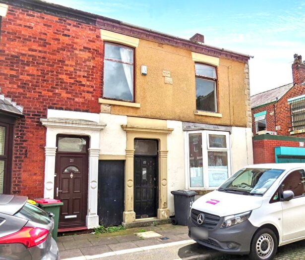 3 Bedroom End Of Terrace House For Sale In Fazackerley Street, Ashton-On-Ribble, Preston, PR2