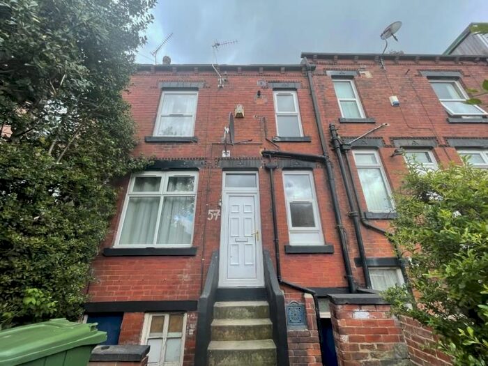 2 Bedroom Terraced House To Rent In Dorset Road, Leeds, LS8
