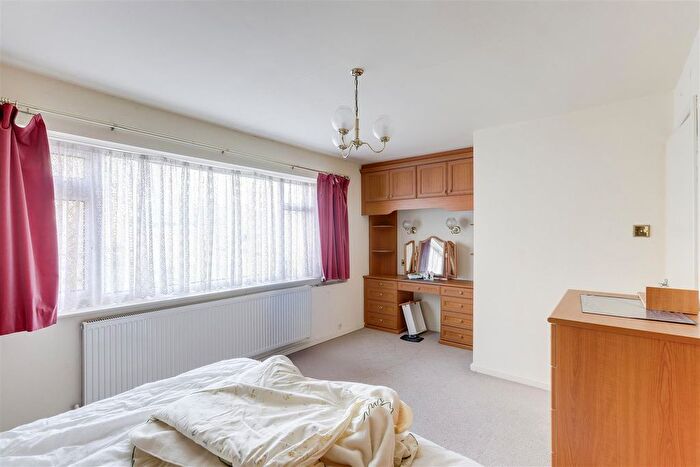 2 Bedroom Detached House For Sale In Bar Lane, Basford, Nottinghamshire, NG6