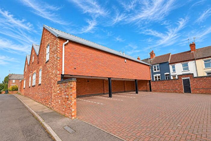 2 Bedroom Apartment For Sale In Warmonds Hill, Higham Ferrers, Northamptonshire, NN10