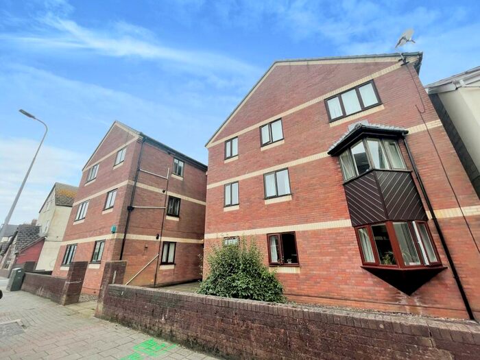 2 Bedroom Property To Rent In Woodville Court, Cathays, Cardiff, CF24