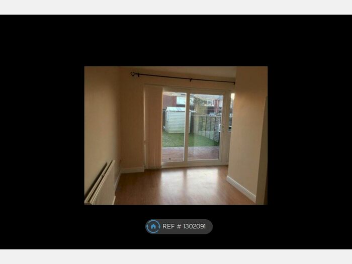 2 Bedroom Semi-Detached House To Rent In Daimler Avenue, Banbury OX16