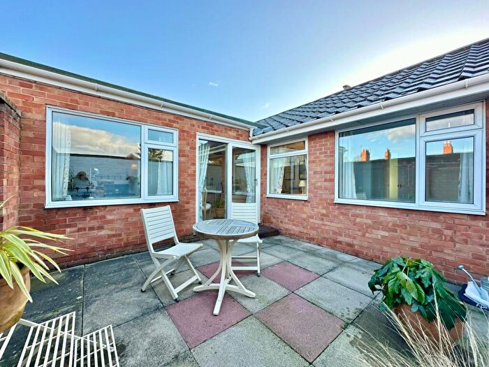 2 Bedroom Bungalow For Sale In Queens Court, Ledbury, HR8