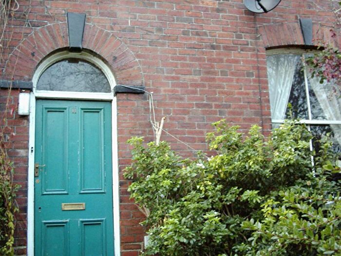 7 Bedroom House To Rent In Buckingham Mount, Leeds, LS6