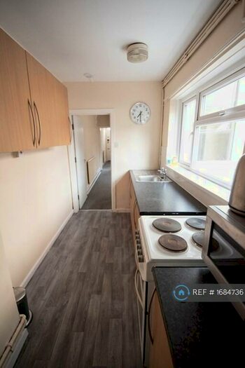 2 Bedroom Terraced House To Rent In Greengates Street, Stoke-On-Trent, ST6