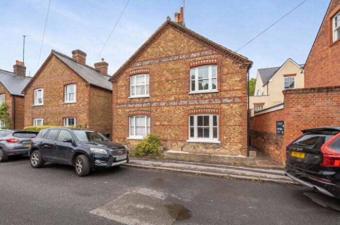 4 Bedroom Semi-Detached House For Sale In Millmead Terrace, Guildford, GU2