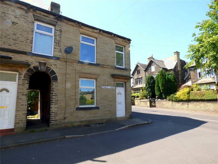 1 Bedroom End Of Terrace House To Rent In Stanley Street, Cleckheaton, BD19
