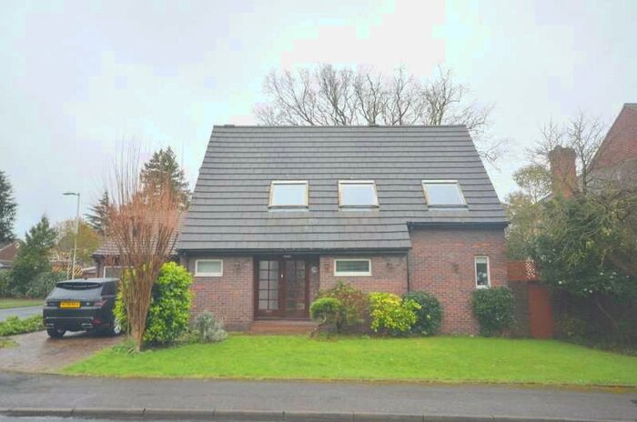 5 Bedroom Detached House To Rent In Freeman Way, Hornchurch, Essex, RM11