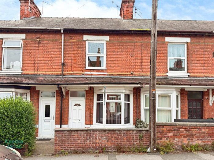 3 Bedroom Terraced House For Sale In Welbeck Street, Worksop, S80